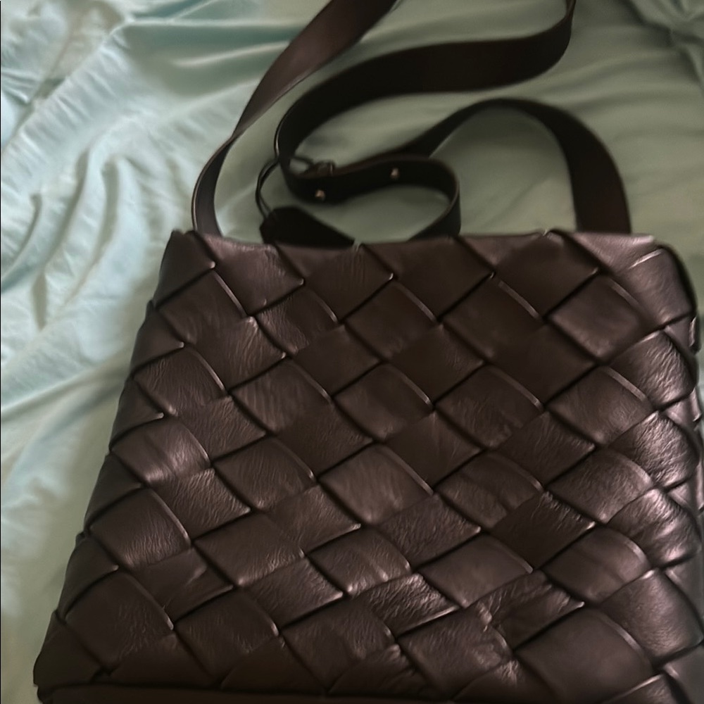 Elegant Black Woven Leather Tote